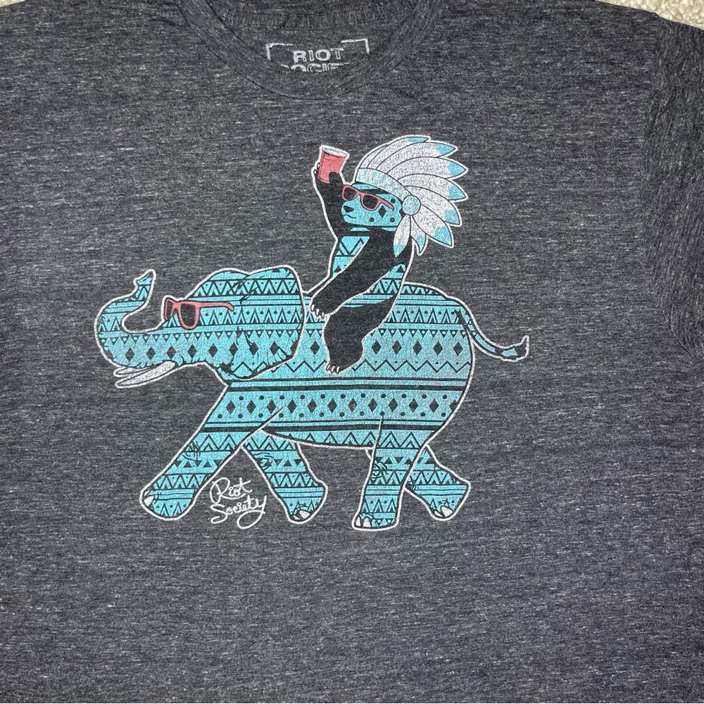 Riot Society shirt - Picture 4 of 5